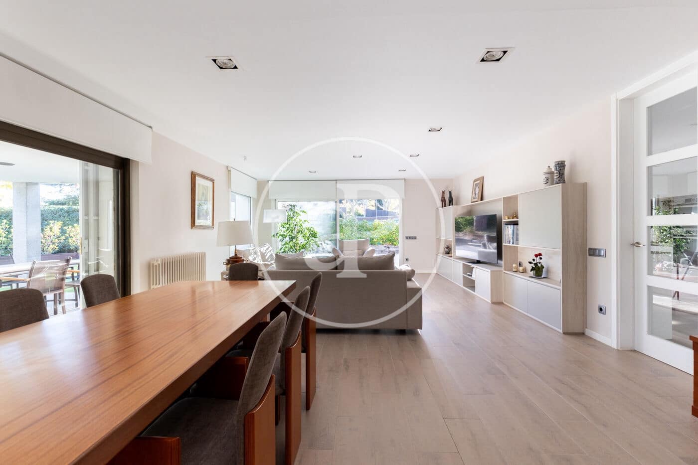 4 bedroom Apartment for rent in Matadepera - € 4,500 (Ref: 9535921)