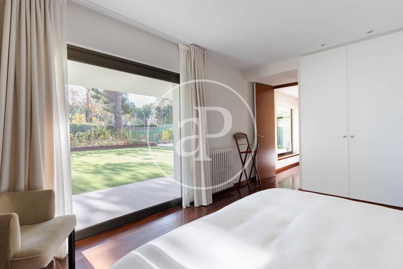 4 bedroom Apartment for rent in Matadepera - € 4,500 (Ref: 9535921)