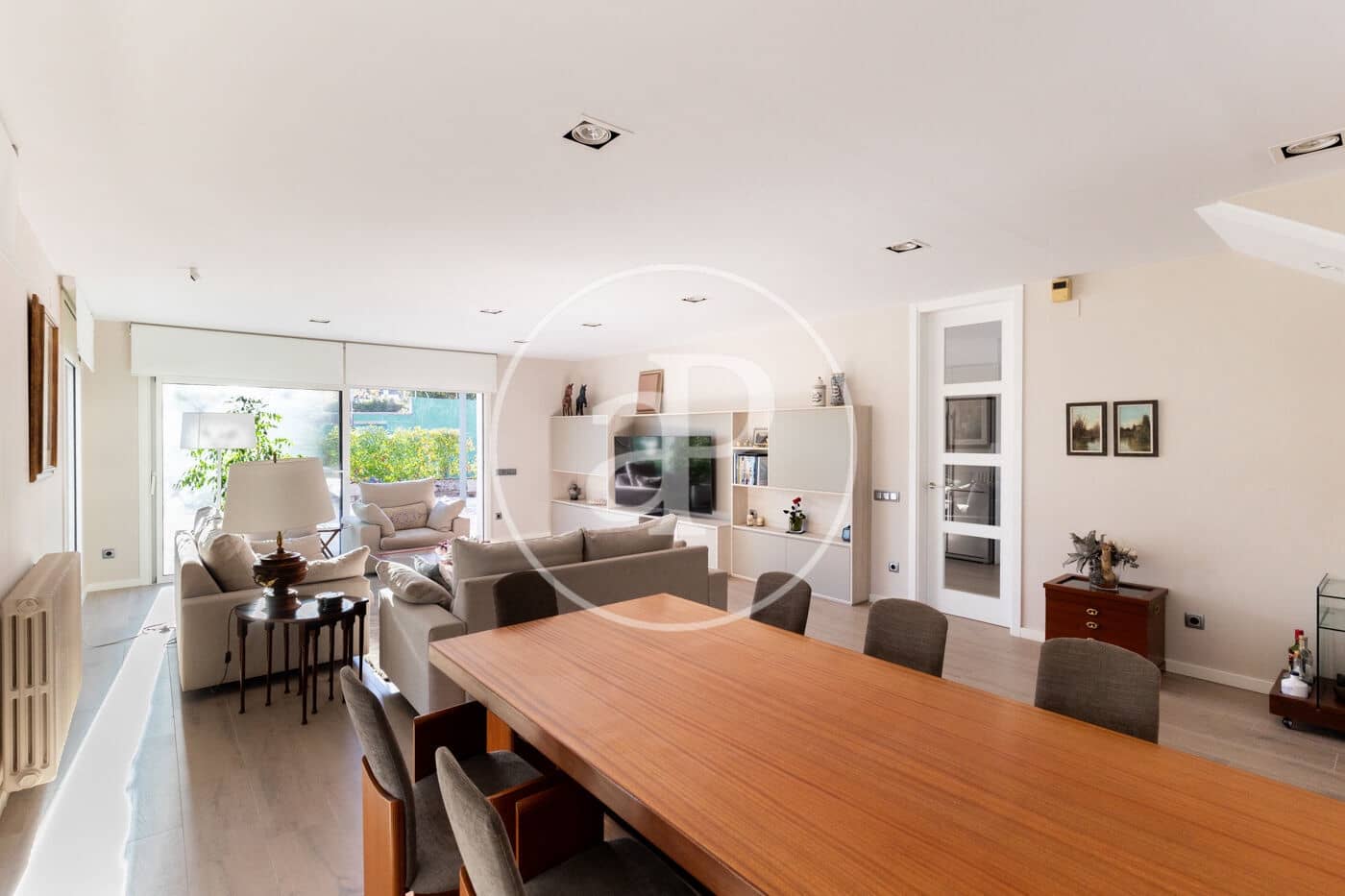 4 bedroom Apartment for rent in Matadepera - € 4,500 (Ref: 9535921)