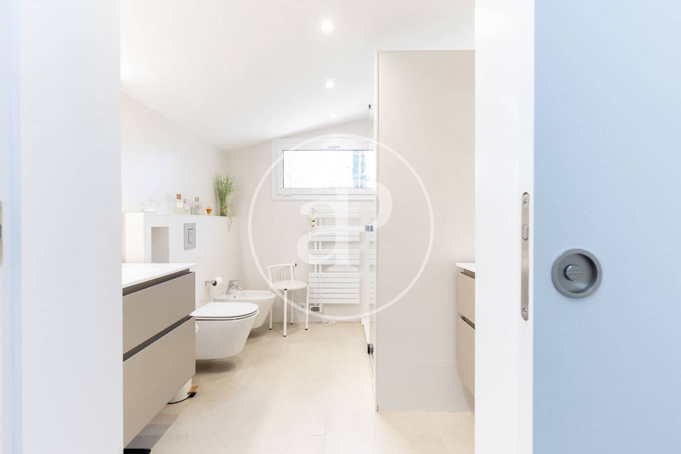 4 bedroom Apartment for rent in Matadepera - € 4,500 (Ref: 9535921)