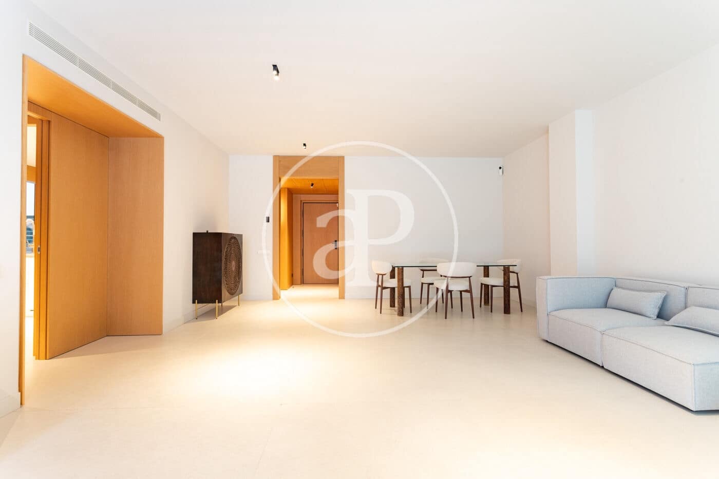 4 Zimmer Apartment zu vermieten in Barcelona Stadt mit Pool - 5.500 € (Ref: 9541085)