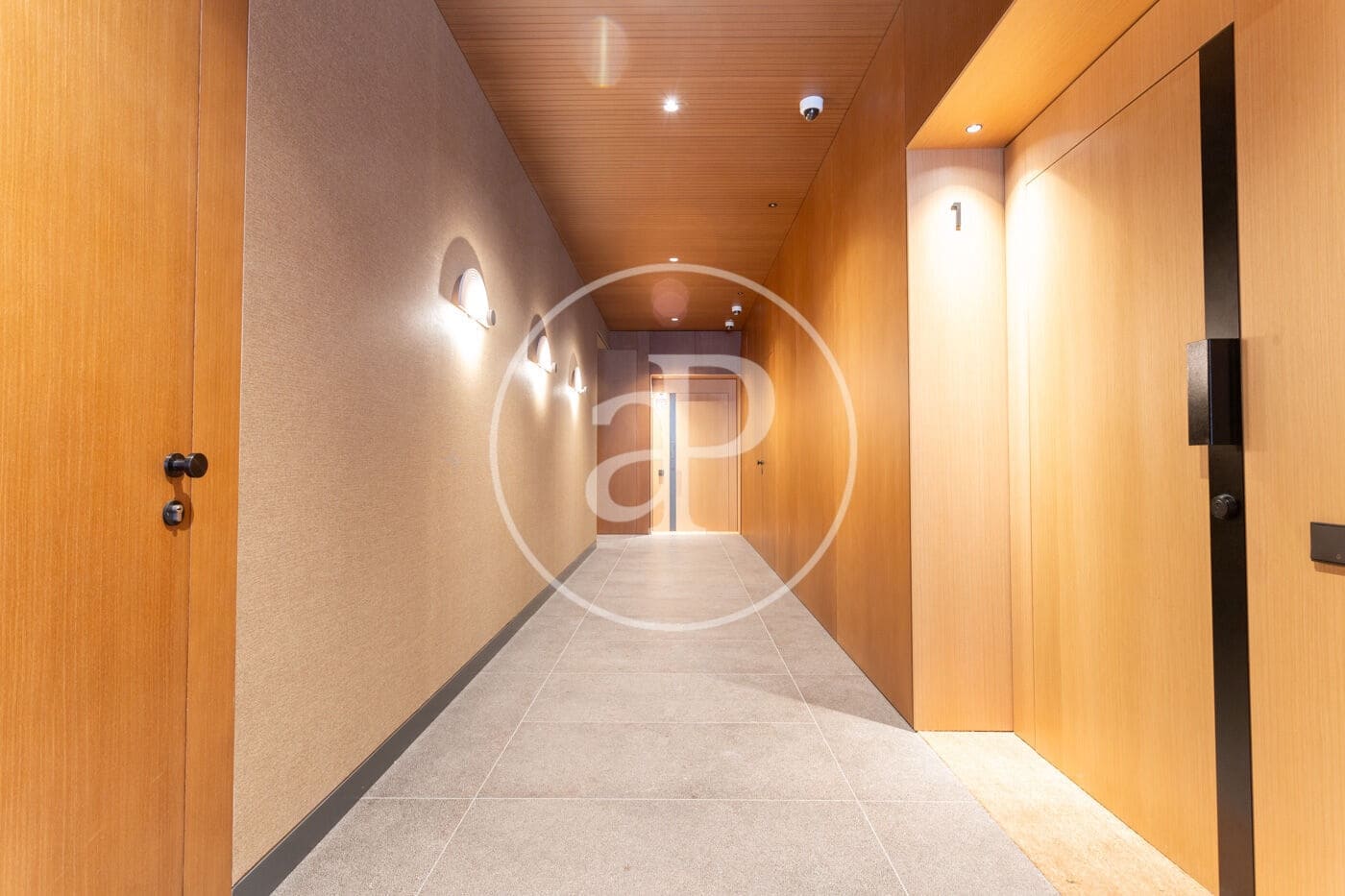 4 Zimmer Apartment zu vermieten in Barcelona Stadt mit Pool - 5.500 € (Ref: 9541085)