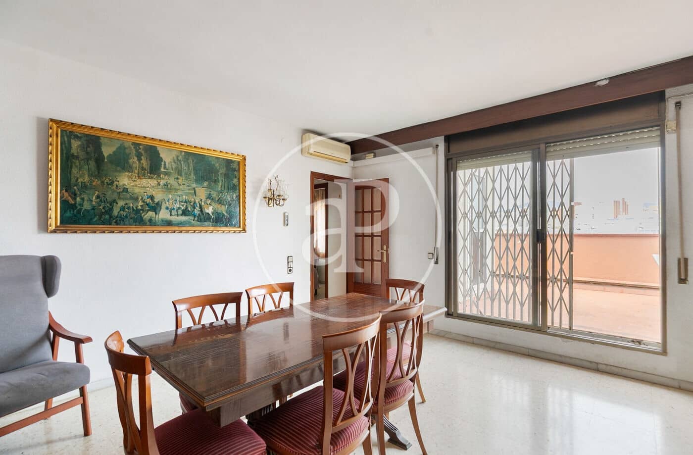 4 bedroom Penthouse for sale in L'Hospitalet de Llobregat - € 465,000 (Ref: 9541086)