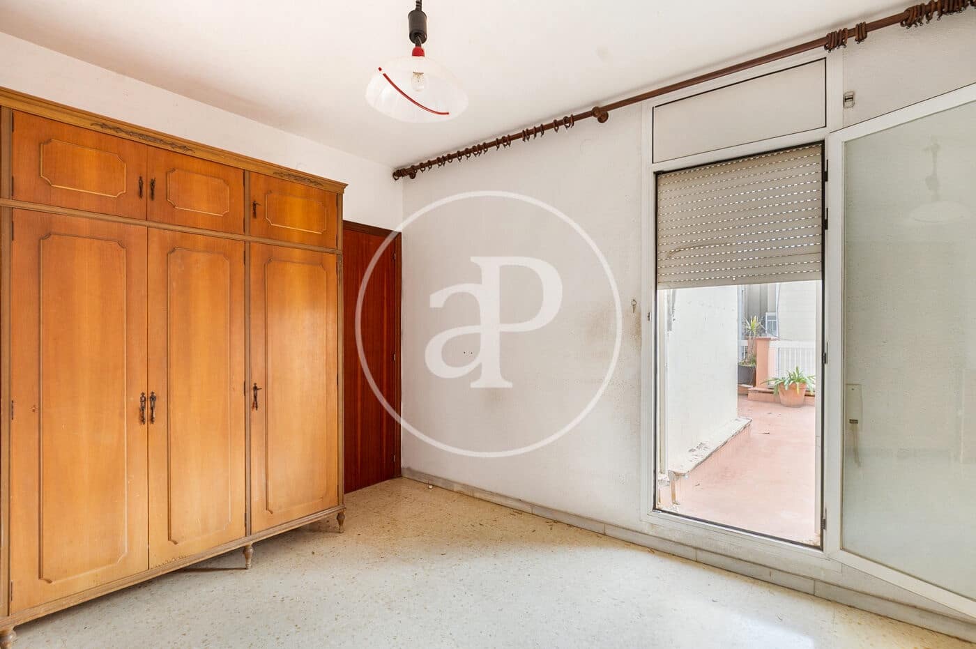 4 bedroom Penthouse for sale in L'Hospitalet de Llobregat - € 465,000 (Ref: 9541086)