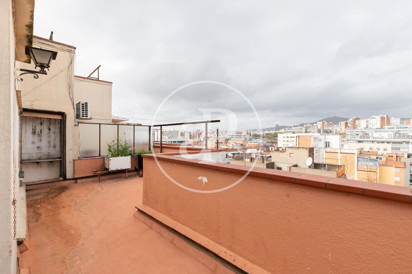 4 bedroom Penthouse for sale in L'Hospitalet de Llobregat - € 465,000 (Ref: 9541086)