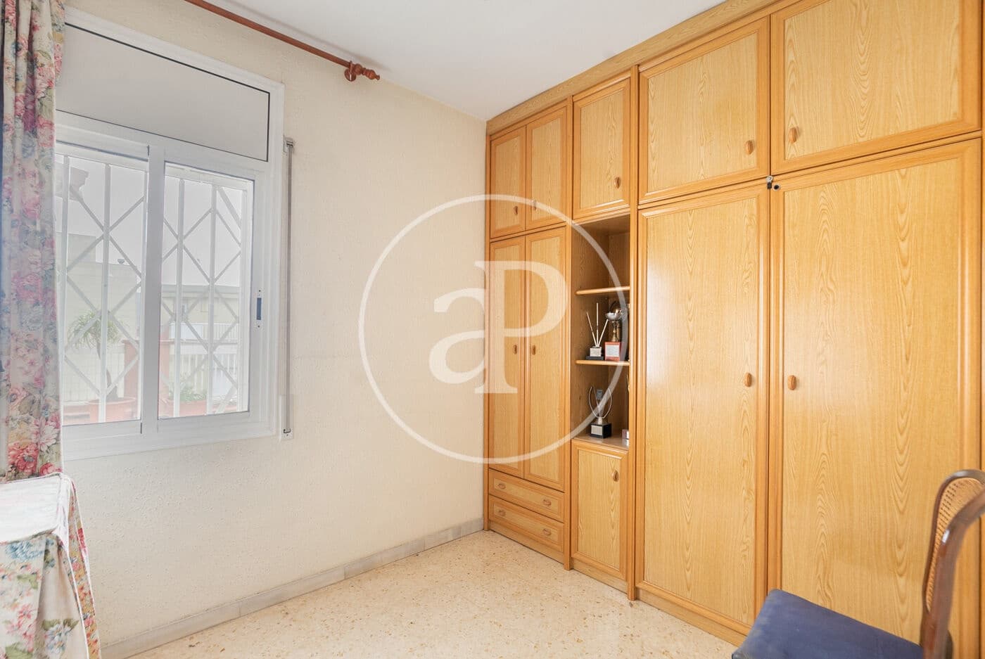 4 bedroom Penthouse for sale in L'Hospitalet de Llobregat - € 465,000 (Ref: 9541086)