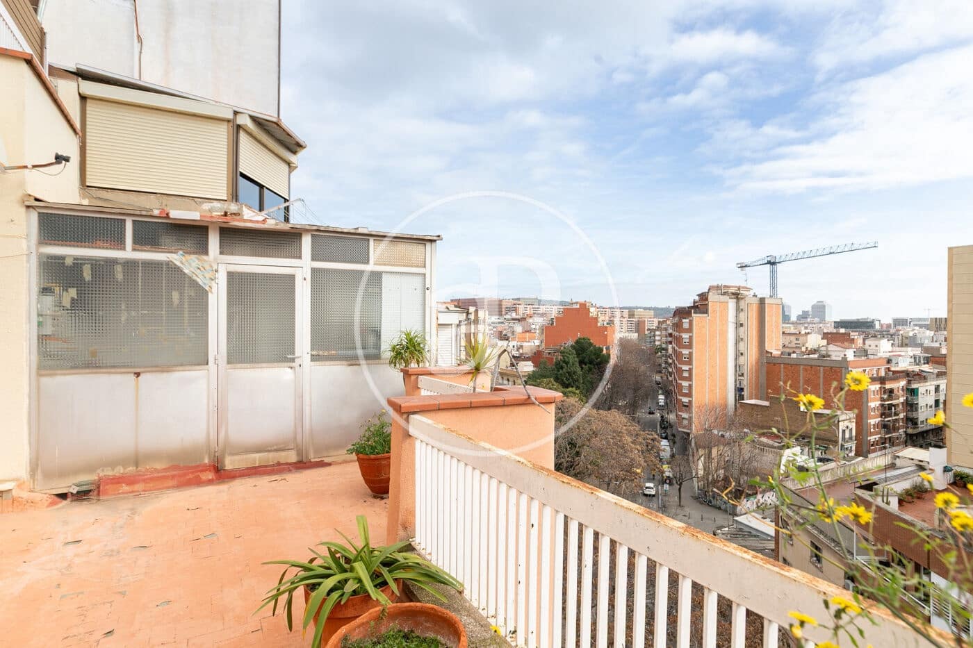 4 bedroom Penthouse for sale in L'Hospitalet de Llobregat - € 465,000 (Ref: 9541086)