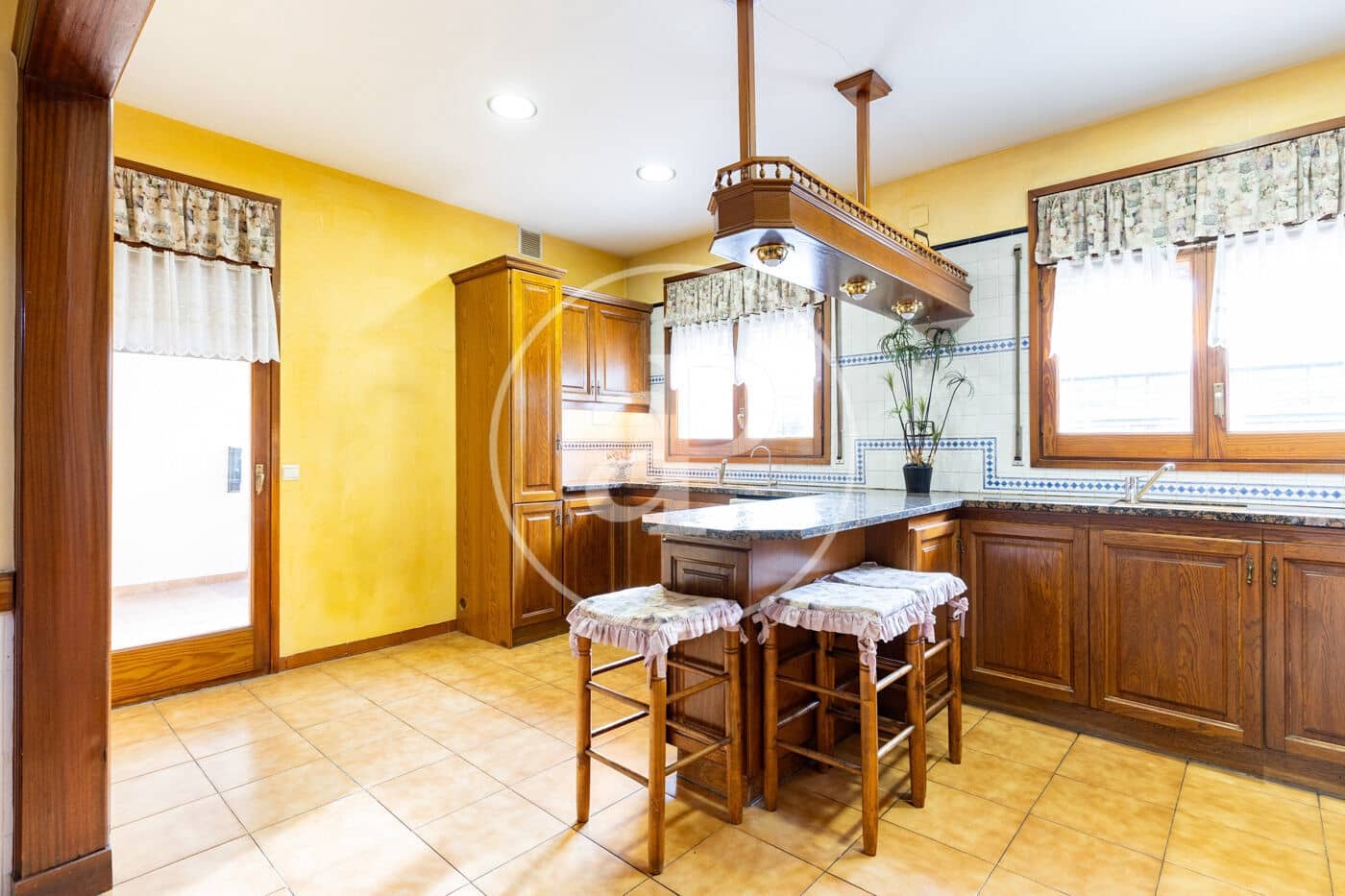 7 bedroom Villa for sale in Sabadell with pool - € 1,290,000 (Ref: 9551465)