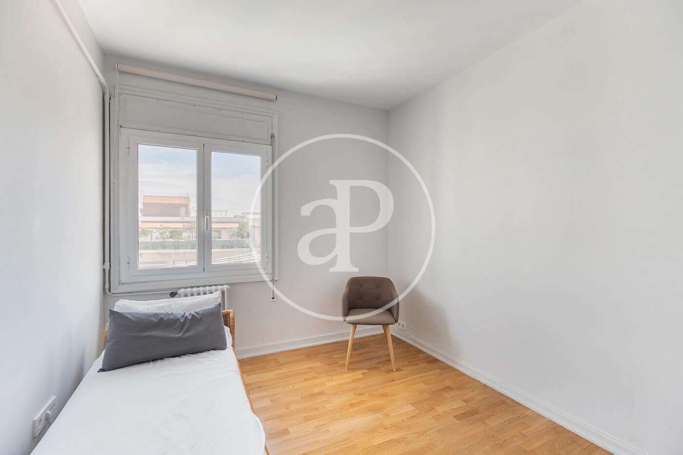 4 bedroom Apartment for rent in Barcelona city - € 2,151 (Ref: 9551466)