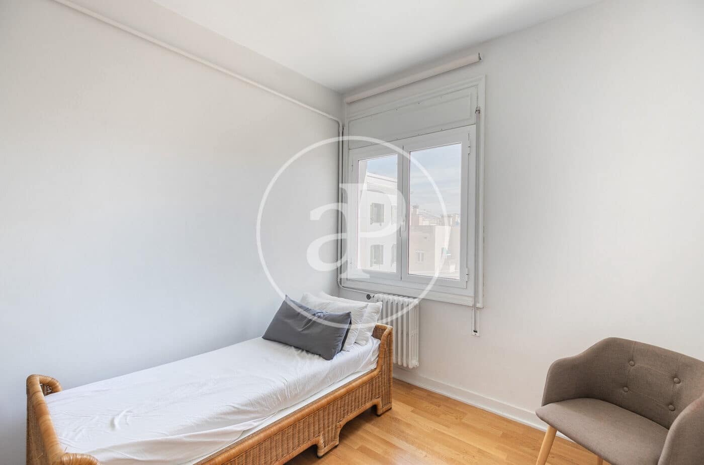 4 bedroom Apartment for rent in Barcelona city - € 2,151 (Ref: 9551466)