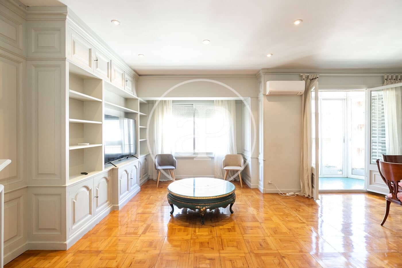 4 bedroom Apartment for rent in Barcelona city - € 2,151 (Ref: 9551466)