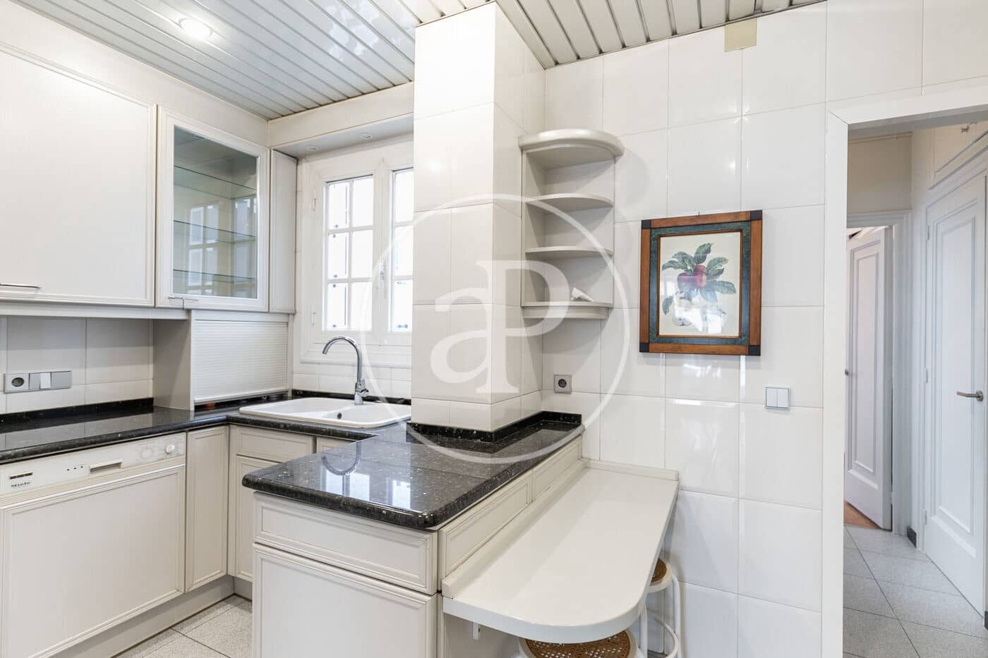 4 bedroom Apartment for rent in Barcelona city - € 2,151 (Ref: 9551466)