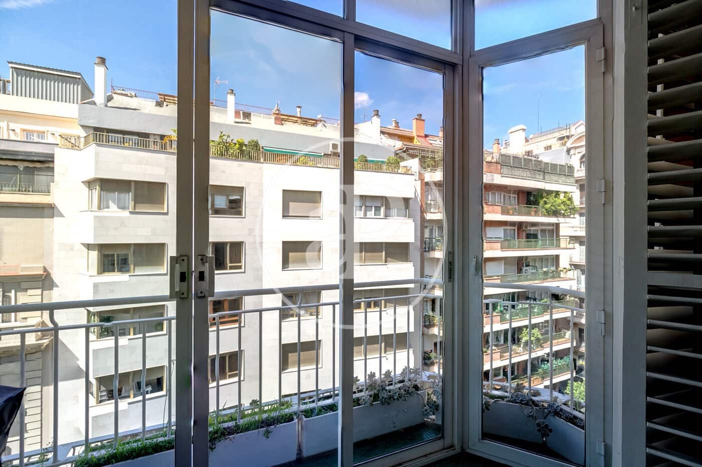 4 bedroom Apartment for rent in Barcelona city - € 2,151 (Ref: 9551466)