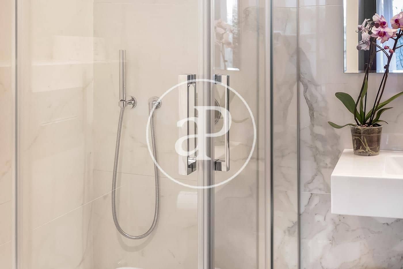 1 sovrum Lägenhet att hyra i Barcelona stad med pool - 4 200 € (Ref: 9551470)