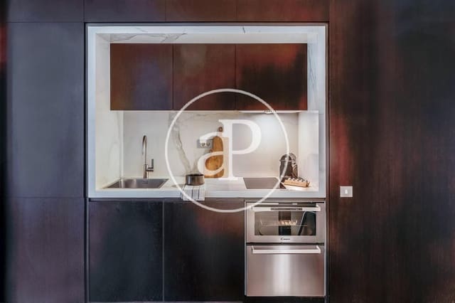 1 sovrum Lägenhet att hyra i La Dreta de L'Eixample, Barcelona stad med pool - 4 200 € (Ref: 9551470)