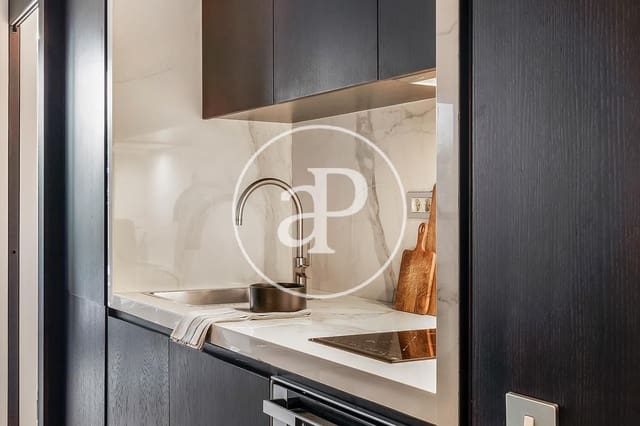 1 sovrum Lägenhet att hyra i La Dreta de L'Eixample, Barcelona stad med pool - 4 200 € (Ref: 9551470)