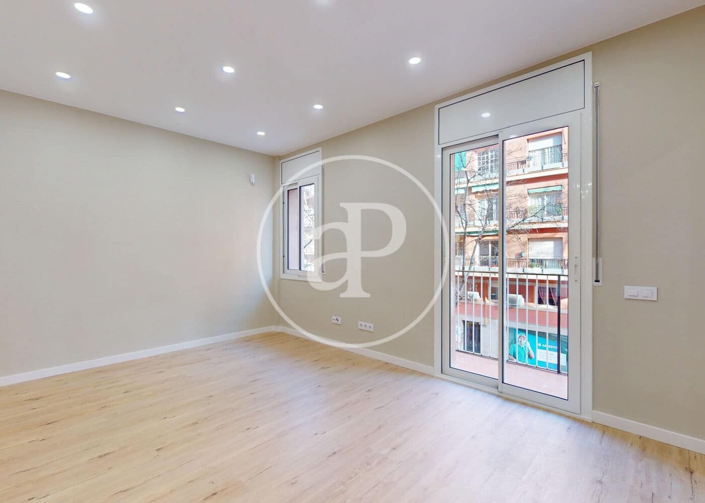 2 sovrum Lägenhet till salu i Barcelona stad - 386 000 € (Ref: 9555821)