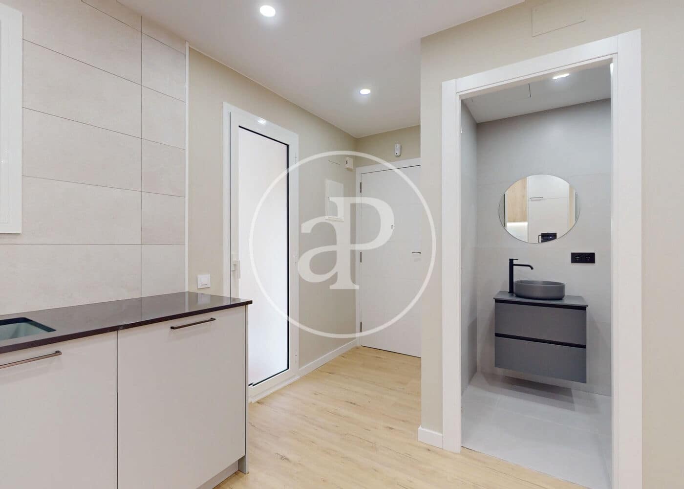 2 sovrum Lägenhet till salu i Barcelona stad - 386 000 € (Ref: 9555821)