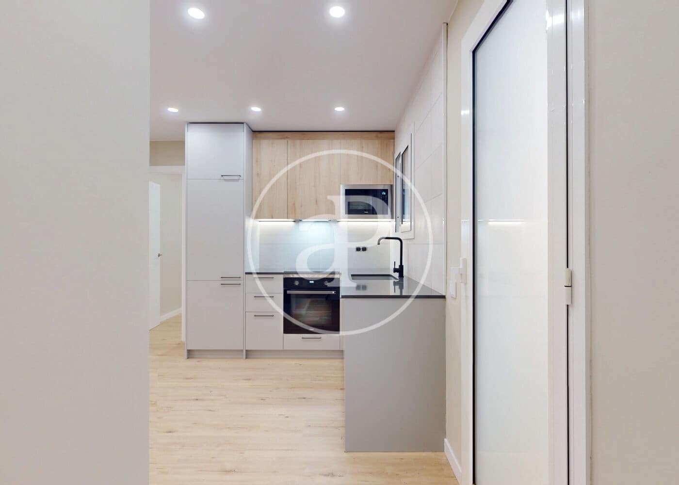 2 sovrum Lägenhet till salu i Barcelona stad - 386 000 € (Ref: 9555821)