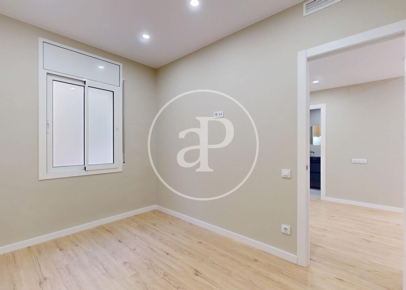 2 sovrum Lägenhet till salu i Barcelona stad - 386 000 € (Ref: 9555821)