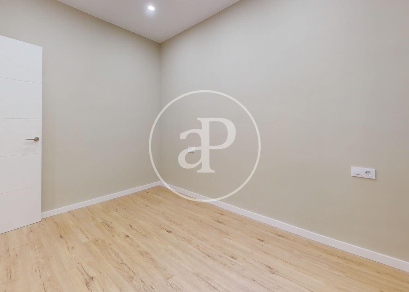 2 sovrum Lägenhet till salu i Barcelona stad - 386 000 € (Ref: 9555821)