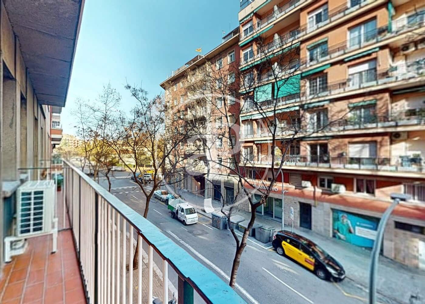 2 sovrum Lägenhet till salu i Barcelona stad - 386 000 € (Ref: 9555821)