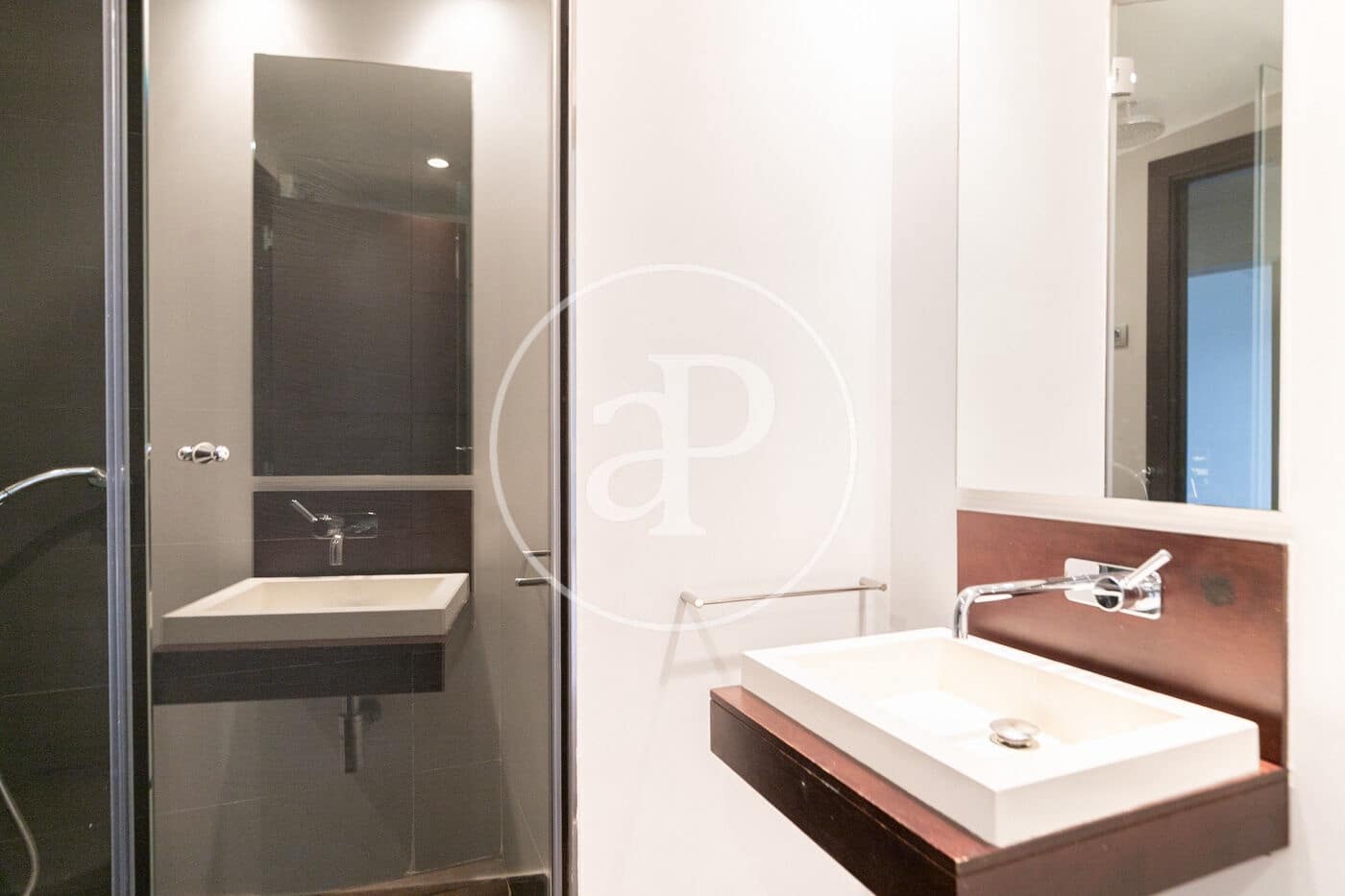 2 makuuhuone Huoneisto myytävänä paikassa Barcelona kaupunki - 890 000 € (Ref: 9561778)