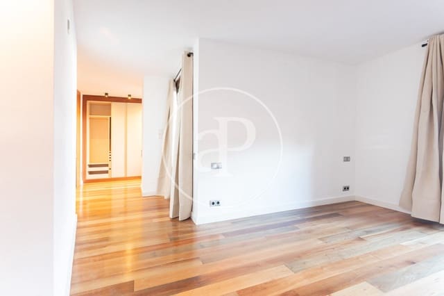 5 soveværelse Lejlighed til leje i Les Tres Torres, Barcelona by - € 6.800 (Ref: 9561779)