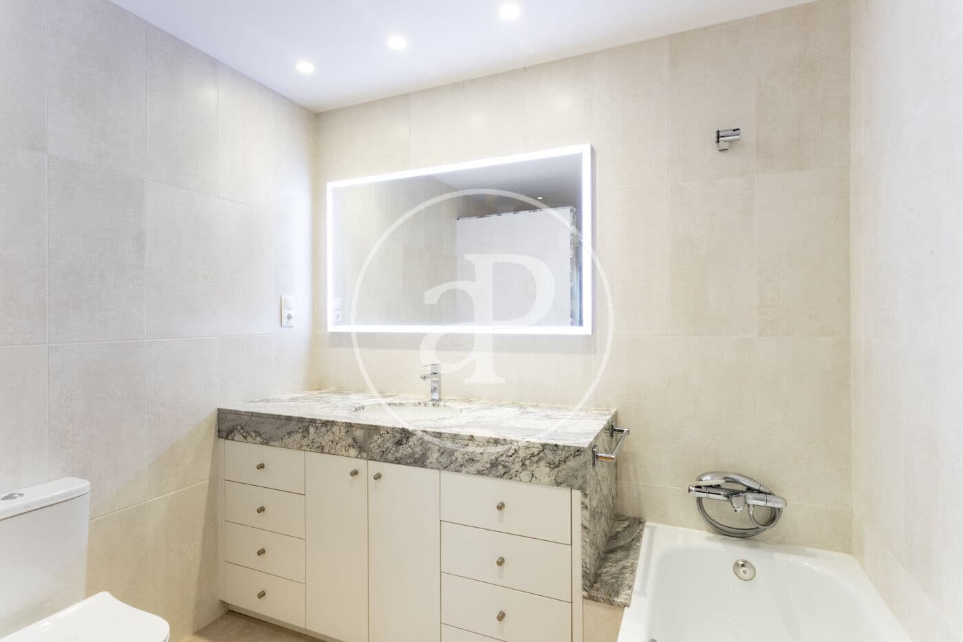 3 makuuhuone Huoneisto myytävänä paikassa Sant Quirze del Valles mukana uima-altaan - 730 000 € (Ref: 9568628)