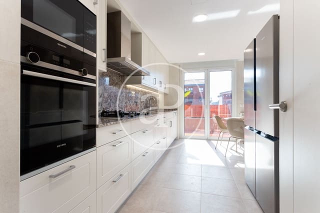 Apartamento de 3 habitaciones en Sant Quirze del Vallès en venta con piscina - 730.000 € (Ref: 9568628)