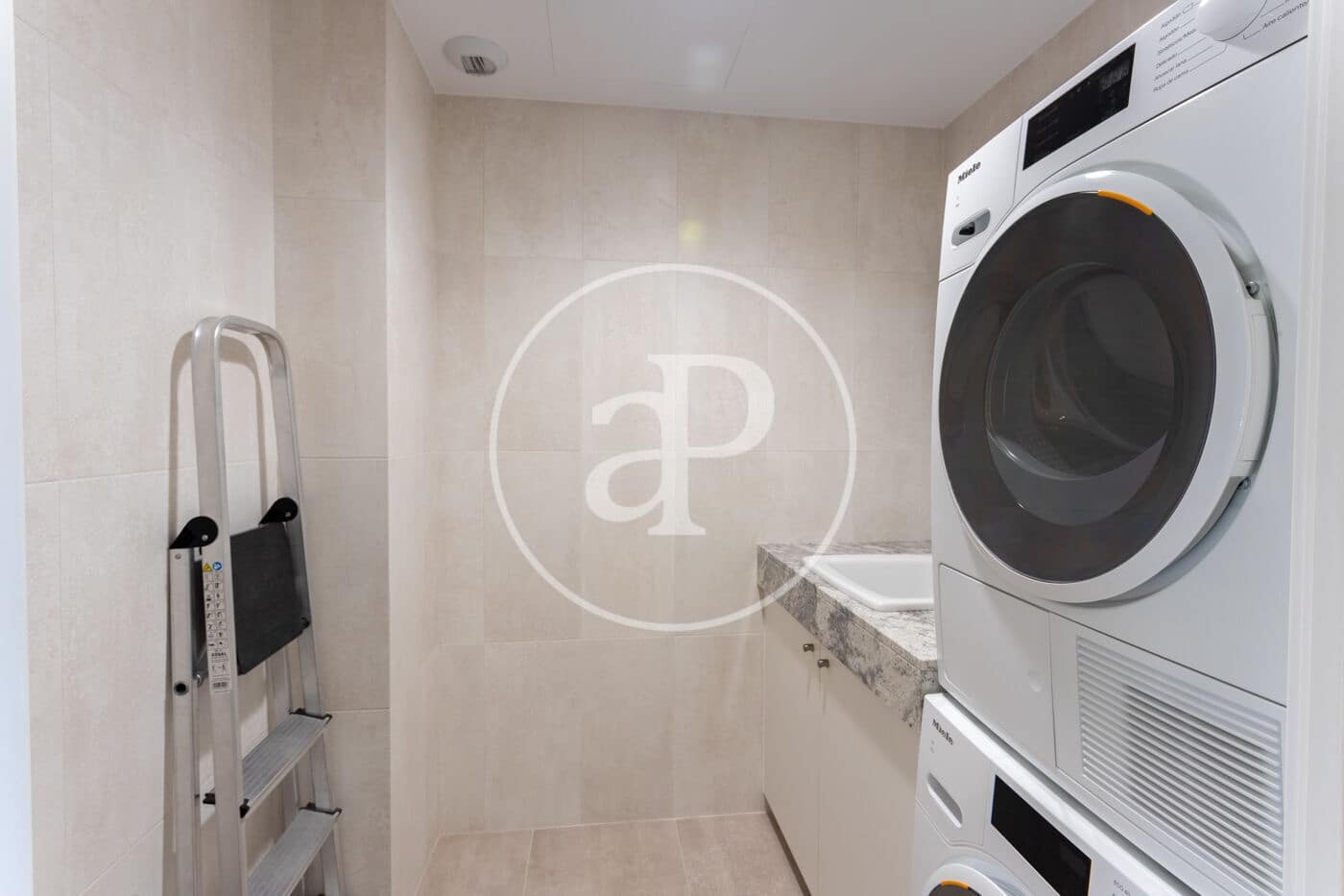 3 makuuhuone Huoneisto myytävänä paikassa Sant Quirze del Valles mukana uima-altaan - 730 000 € (Ref: 9568628)