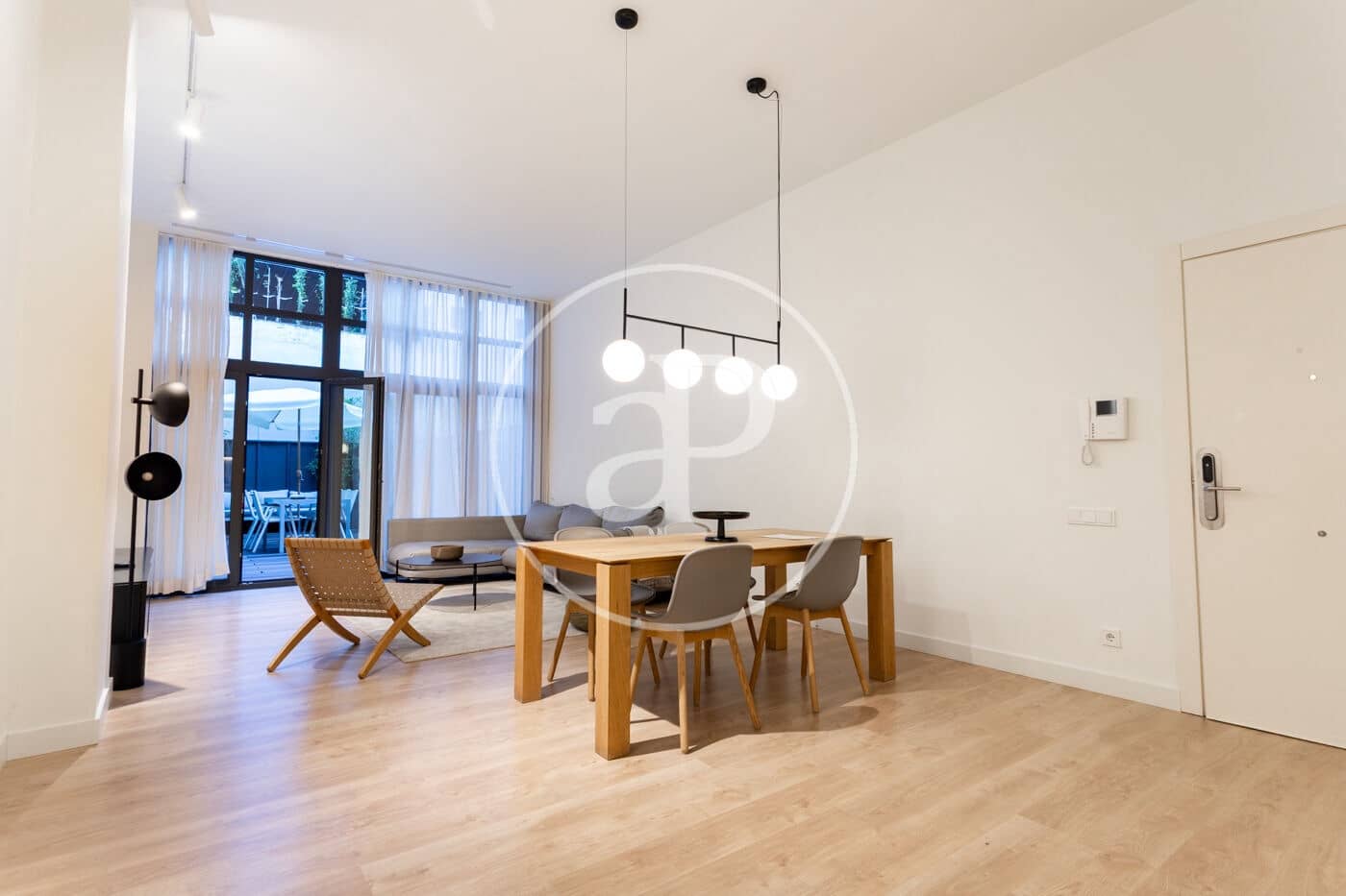 1 soveværelse Lejlighed til leje i Barcelona by - € 4.500 (Ref: 9568629)