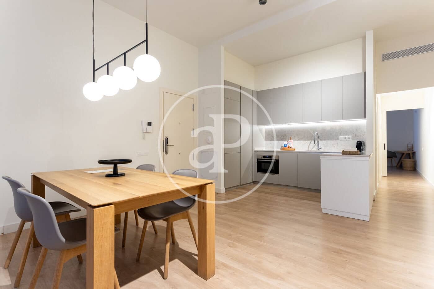 1 soveværelse Lejlighed til leje i Barcelona by - € 4.500 (Ref: 9568629)