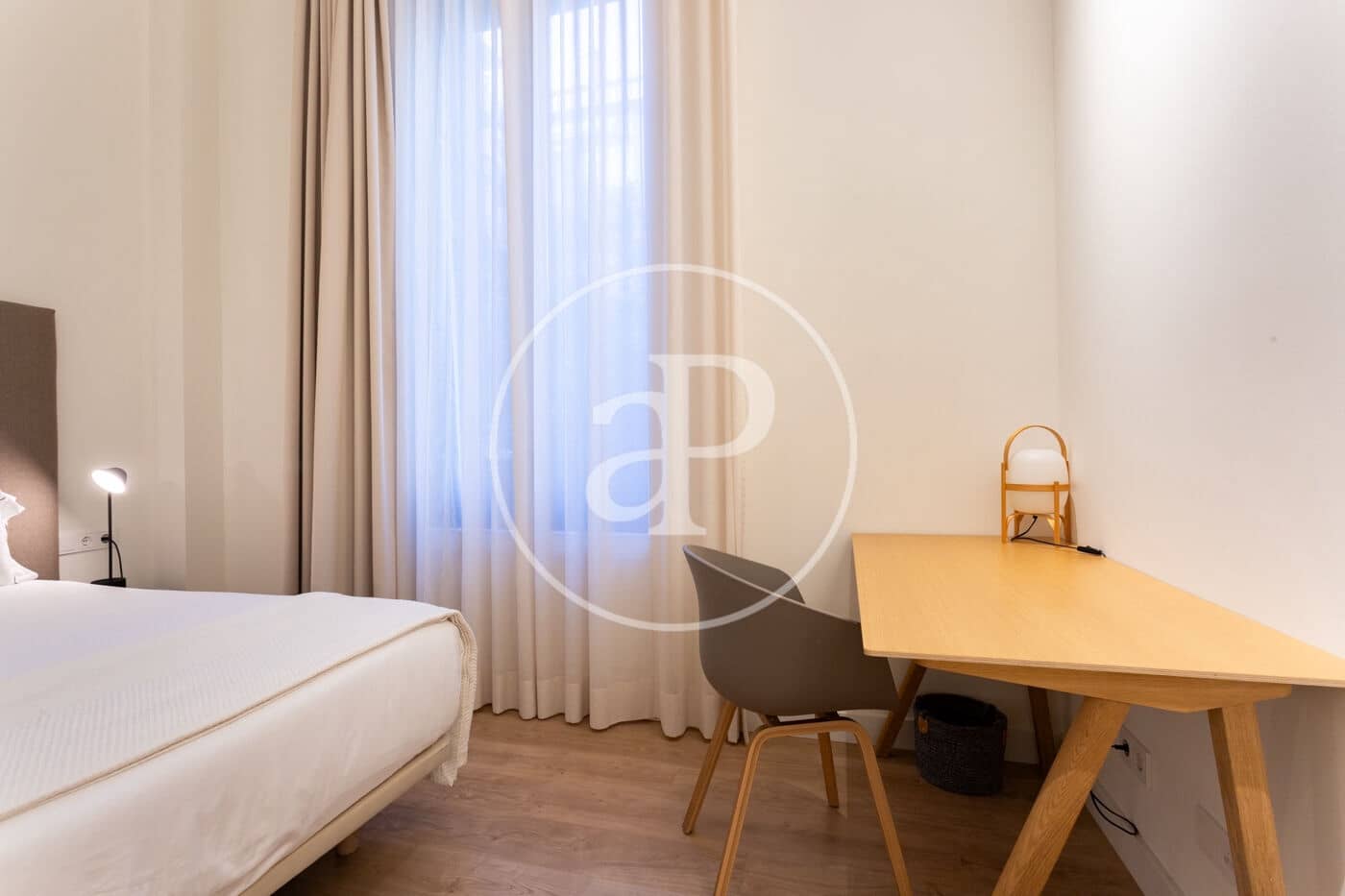 1 soveværelse Lejlighed til leje i Barcelona by - € 4.500 (Ref: 9568629)