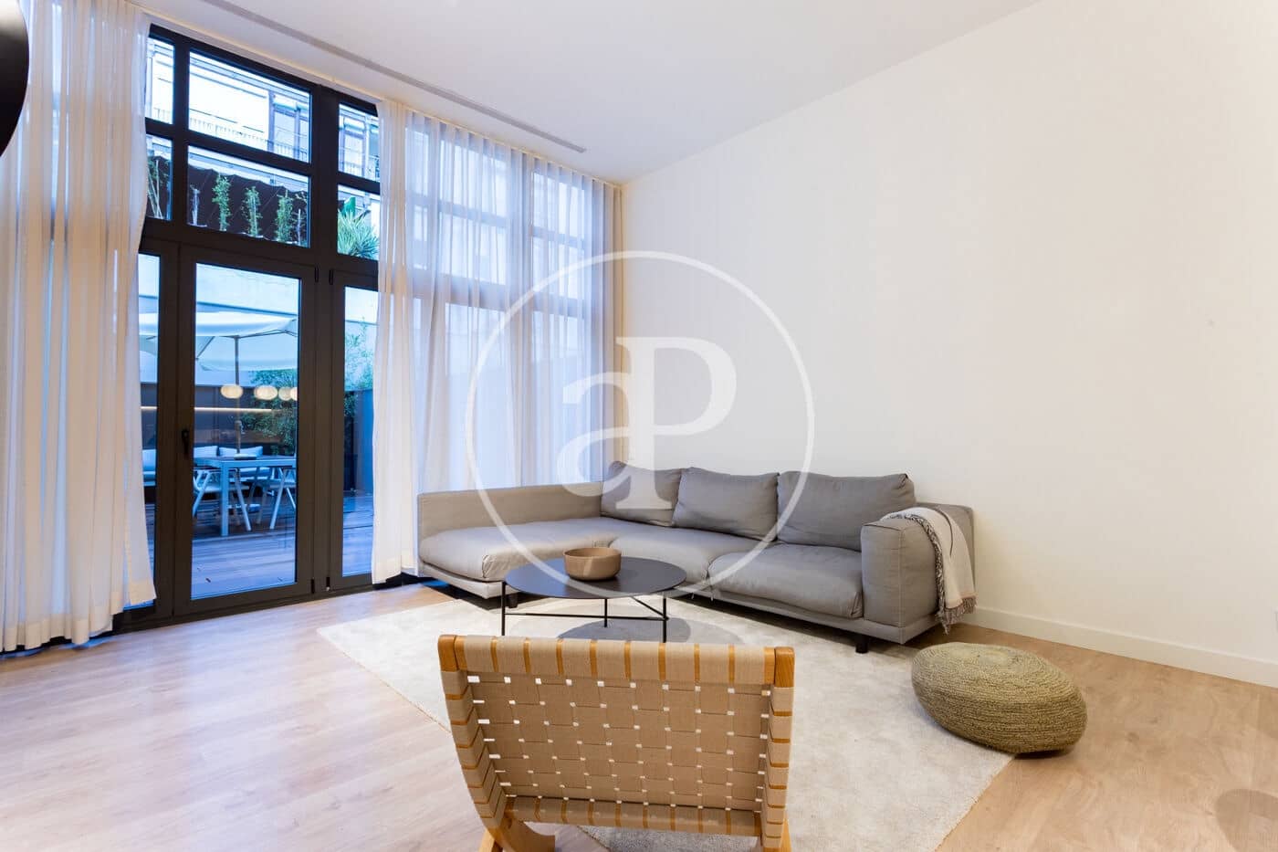 1 soveværelse Lejlighed til leje i Barcelona by - € 4.500 (Ref: 9568629)