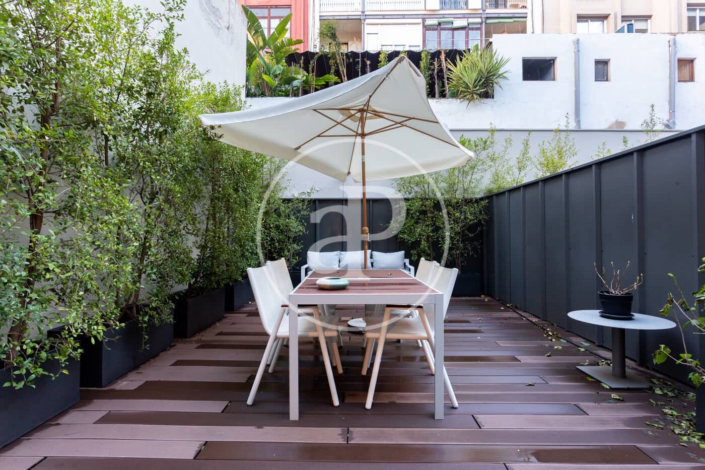 1 soveværelse Lejlighed til leje i Barcelona by - € 4.500 (Ref: 9568629)