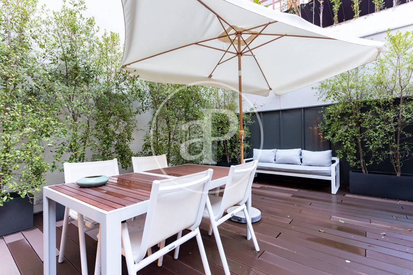 1 soveværelse Lejlighed til leje i Barcelona by - € 4.500 (Ref: 9568629)