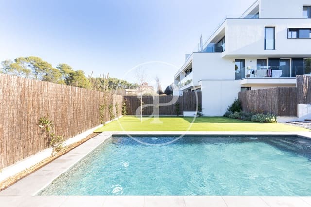 2 makuuhuone Huoneisto myytävänä paikassa Bellaterra, Cerdanyola del Vallès mukana uima-altaan - 550 000 € (Ref: 9571152)