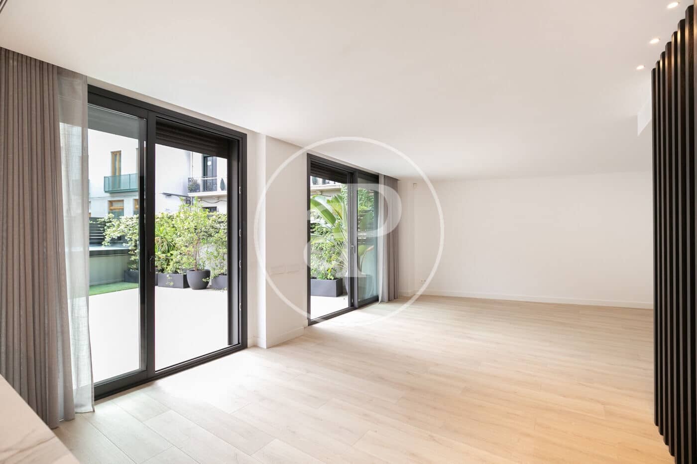 3 bedroom Apartment for rent in Barcelona city with pool - € 3,600 (Ref: 9571154)