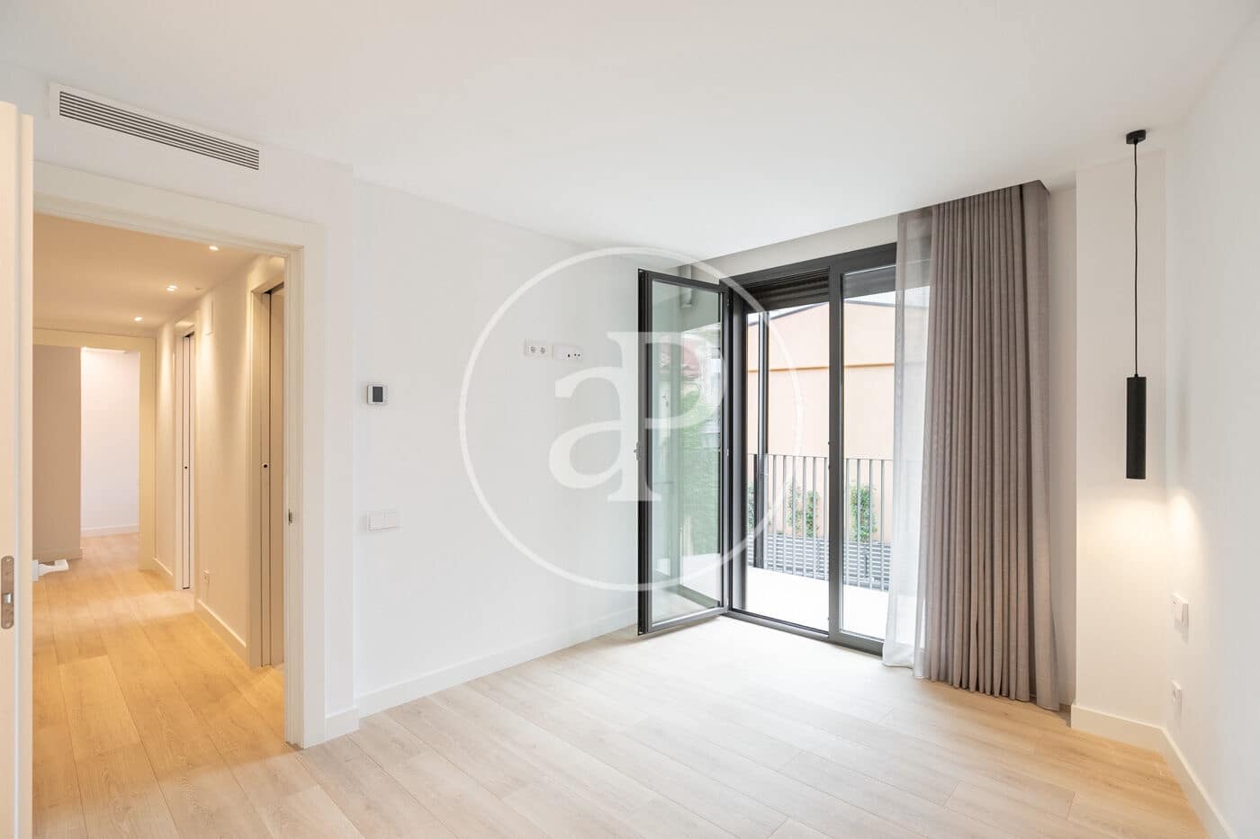 3 bedroom Apartment for rent in Barcelona city with pool - € 3,600 (Ref: 9571154)