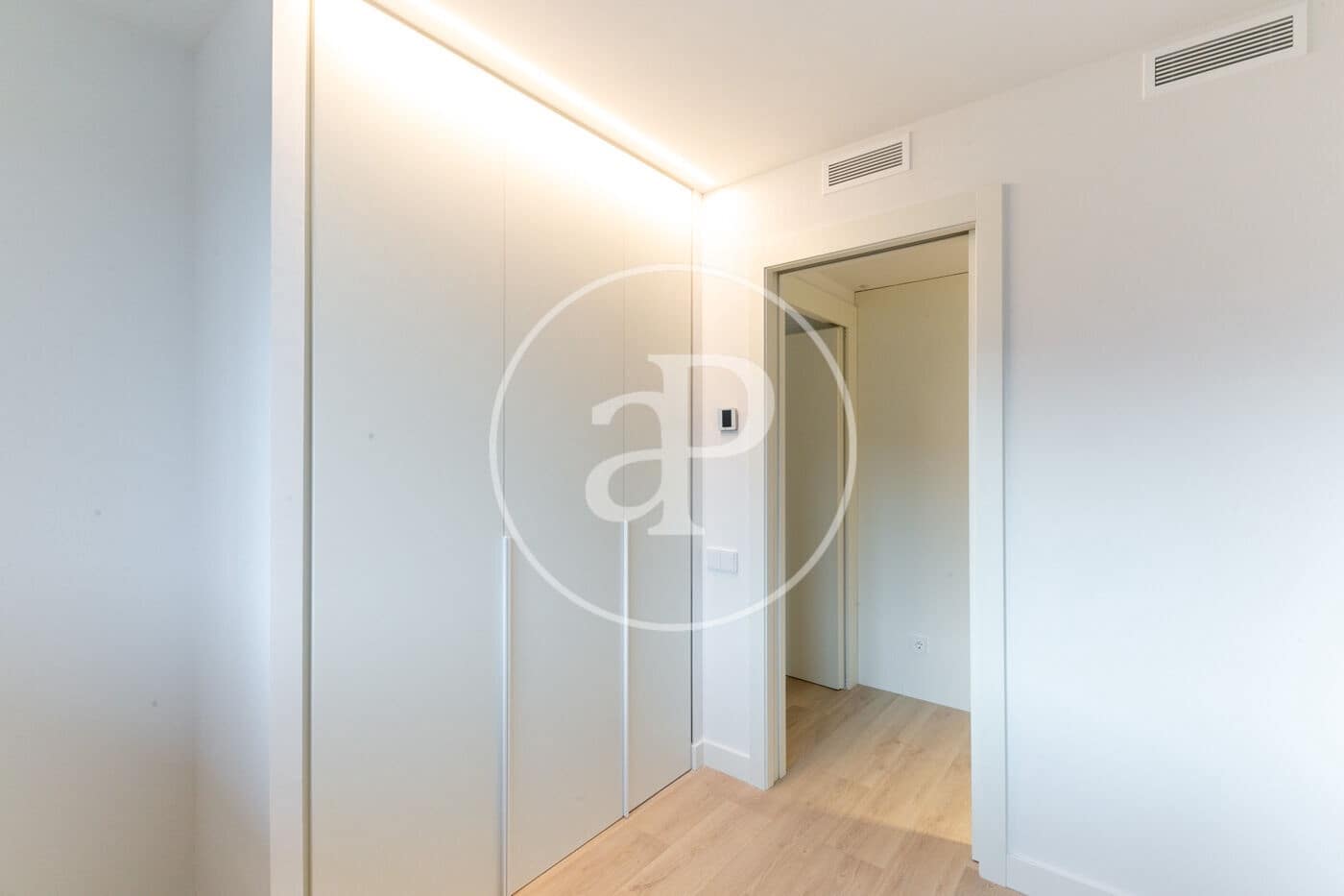 3 bedroom Apartment for rent in Barcelona city with pool - € 3,600 (Ref: 9571154)