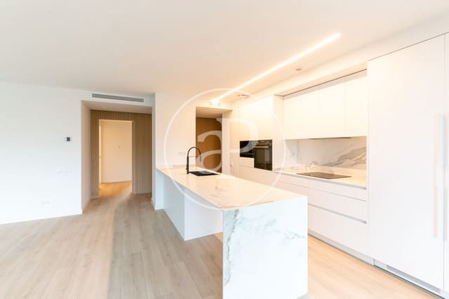 3 makuuhuone Huoneisto vuokrattavana paikassa Sarrià, Barcelona kaupunki mukana uima-altaan - 3 600 € (Ref: 9571154)