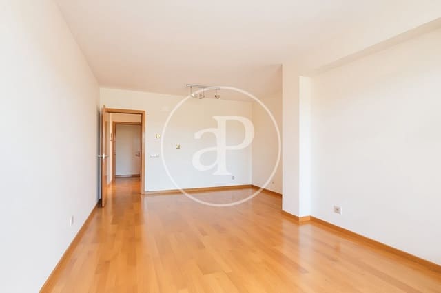 4 camera da letto Appartamento in vendita in Sant Cugat del Vallès con piscina - 650.000 € (Rif: 9571155)
