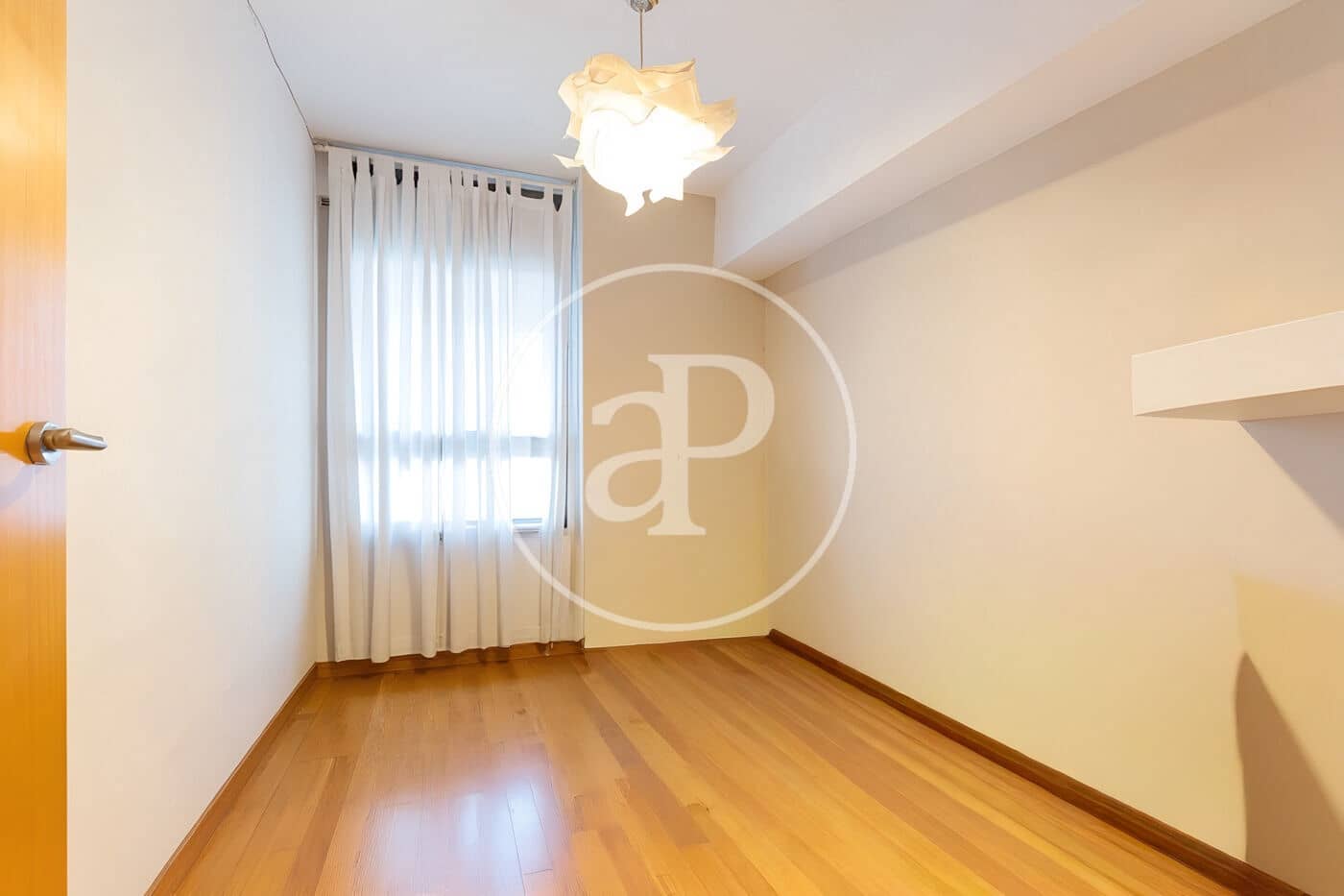 4 makuuhuone Huoneisto myytävänä paikassa Sant Cugat del Valles mukana uima-altaan - 650 000 € (Ref: 9571155)