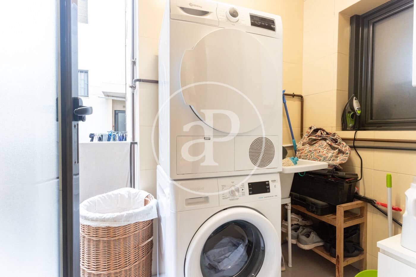 4 makuuhuone Huoneisto myytävänä paikassa Sant Cugat del Valles mukana uima-altaan - 650 000 € (Ref: 9571155)