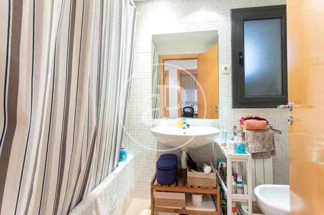 4 camera da letto Appartamento in vendita in Sant Cugat del Vallès con piscina - 650.000 € (Rif: 9571155)