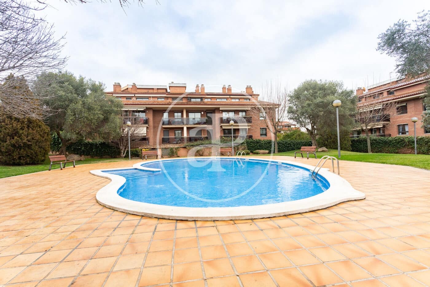 4 makuuhuone Huoneisto myytävänä paikassa Sant Cugat del Valles mukana uima-altaan - 650 000 € (Ref: 9571155)