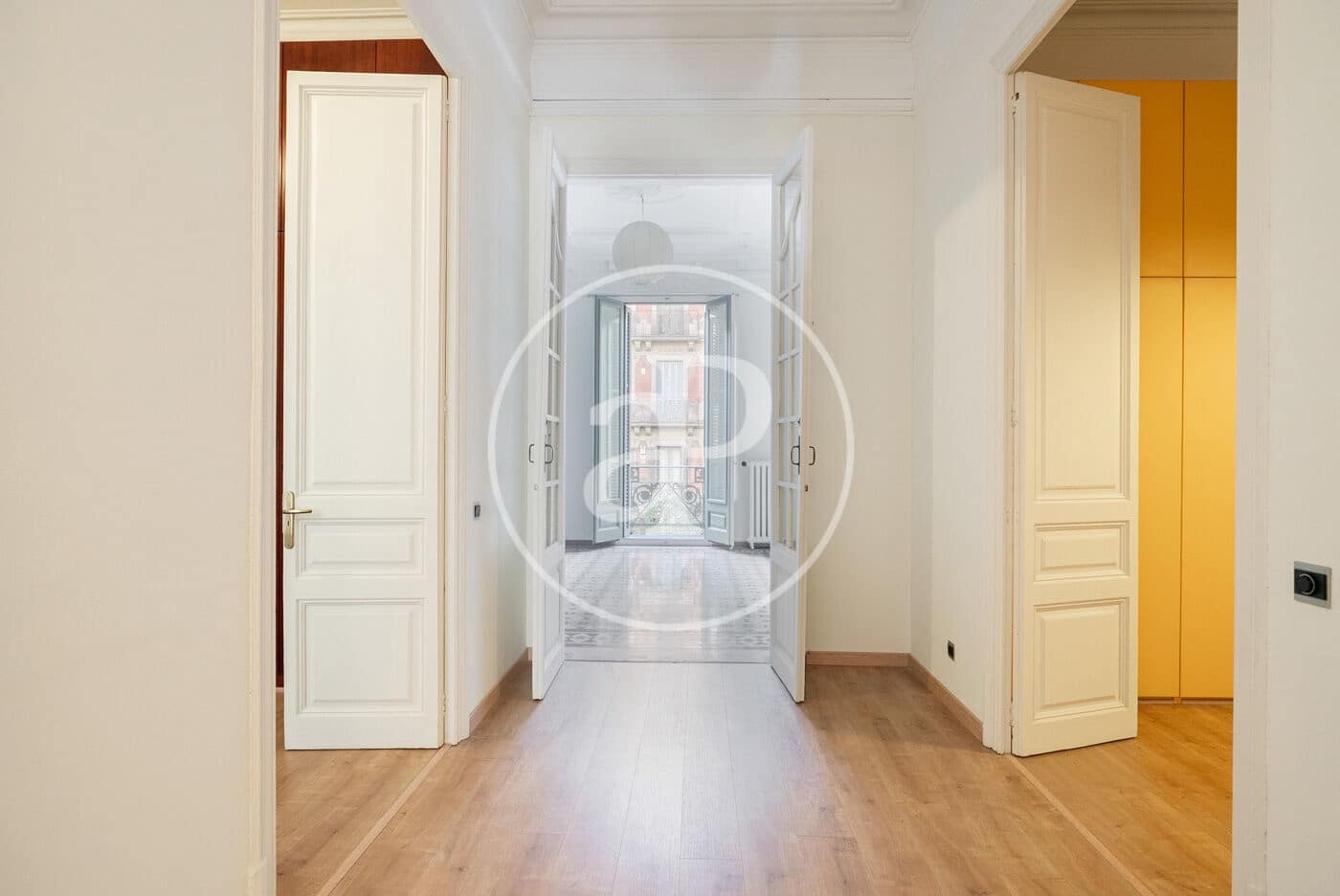 5 soveværelse Lejlighed til leje i Barcelona by - € 3.850 (Ref: 9571156)