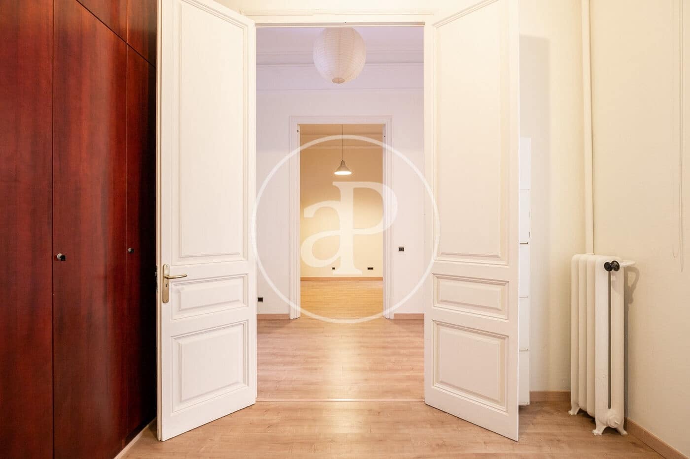 5 soveværelse Lejlighed til leje i Barcelona by - € 3.850 (Ref: 9571156)