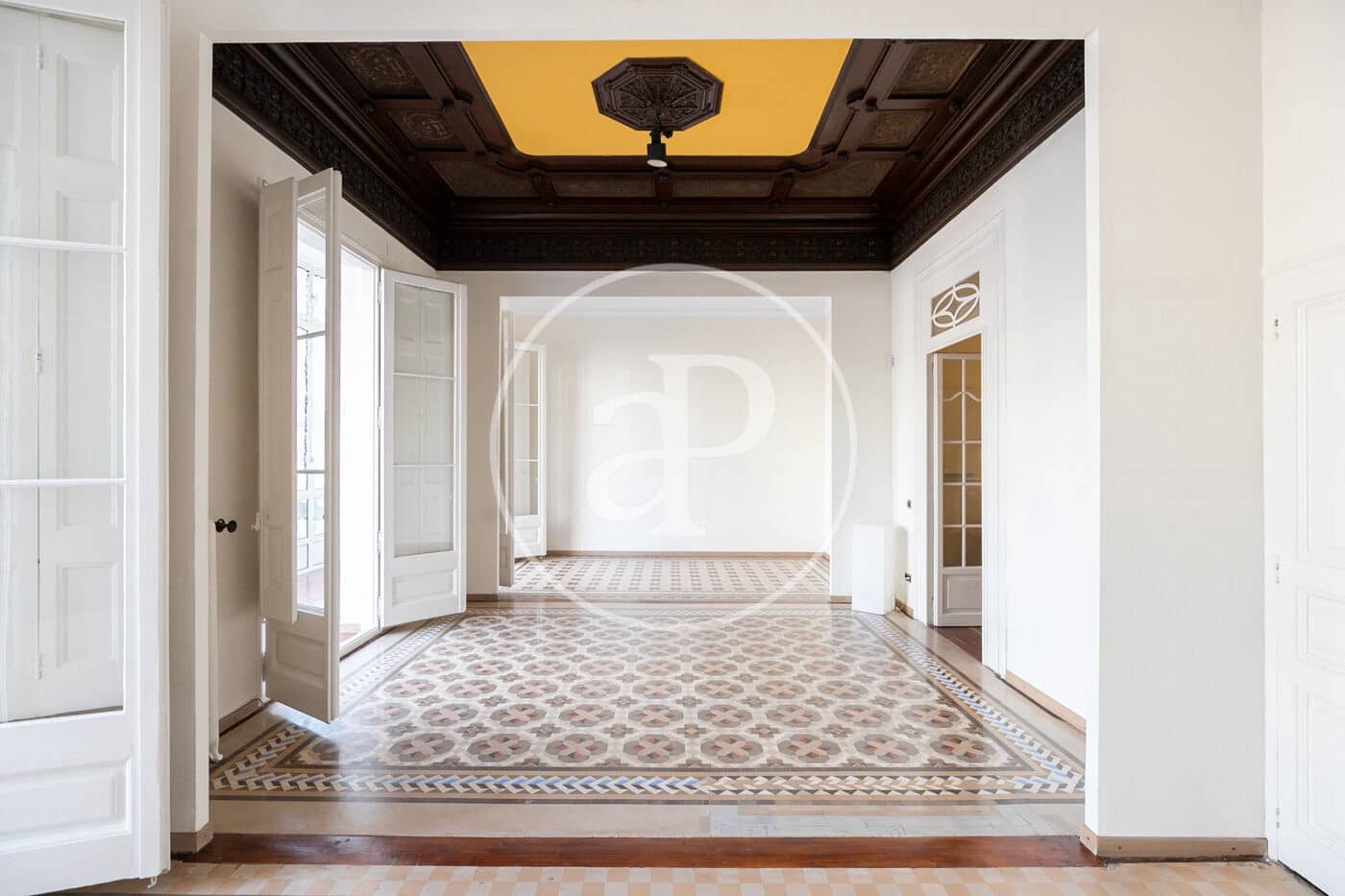 5 soveværelse Lejlighed til leje i Barcelona by - € 3.850 (Ref: 9571156)